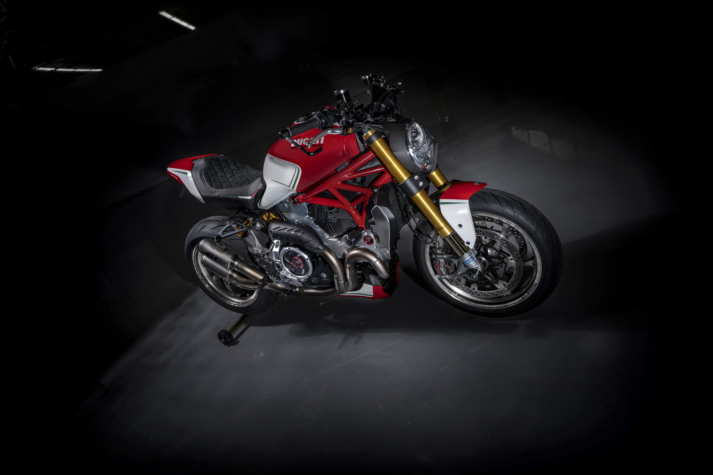 motovation ducati monster 1200s project tricolore custom